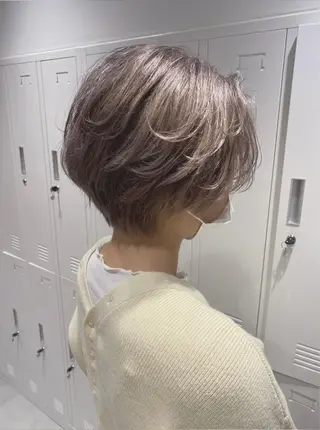 ショート カラー ハイトーン/メンズ/ ボブ RINのヘアスタイル