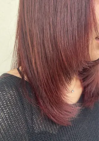 カラー ワンワールドパルク hanaのヘアスタイル
