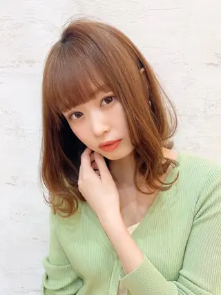 ミディアム 代表山口ひな 髪質改善のプロのヘアスタイル