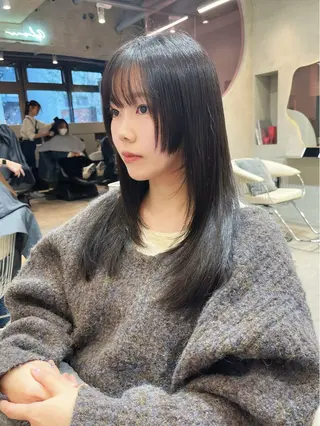セミロング カラー 大人韓国ヘア🇰🇷 蒲生優のヘアスタイル