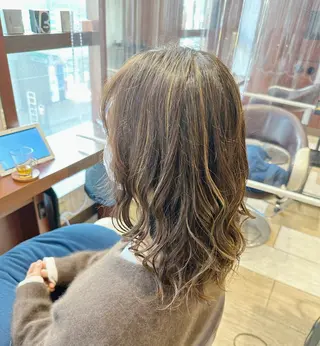 ロング カラー 髪質改善 すずきひじりのヘアスタイル