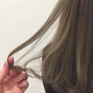 セミロング カラー 柔らかいcolor 🌿harukaのヘアスタイル