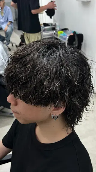 ショート パーマ メンズ 松井 生のヘアスタイル