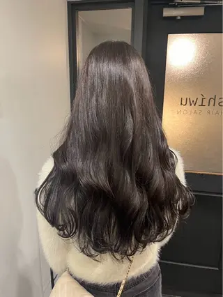 カラー shiwu 門前仲町所属・shiwu / shuのヘアスタイル