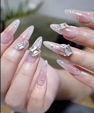 ネイル Akiko ネイルサロン所属・AKIKO ネイルサロンのネイルデザイン