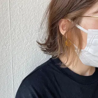 ミディアム カラー 入江 志穂のヘアスタイル