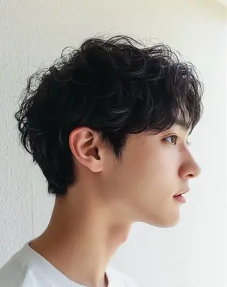 ショート SHUNハイトーン/ ボブ・レイヤーのヘアスタイル