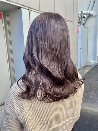 ロング カラー ハイトーン🤍ブロン ド🤍MISAKIのヘアスタイル