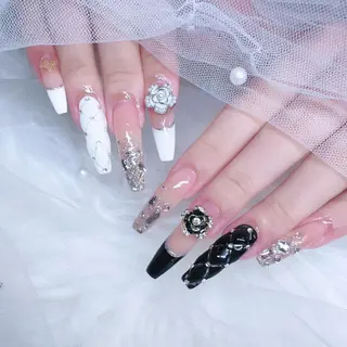 ネイル ネイリストKanon シェルウェリナ 船橋のネイルデザイン