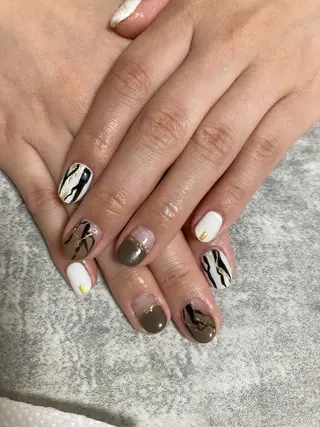 ネイル M`sプライベートサロン所属・Ｍ`s プライベートサロンのネイルデザイン