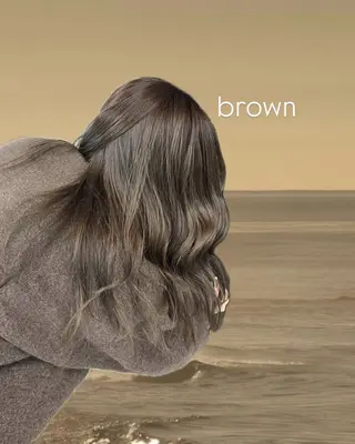 ミディアム INORI|艶カラ ー|フェイスレイヤーのヘアスタイル