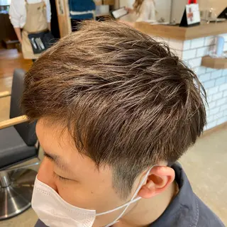 カラー メンズ 🌷レイヤーカット/ フルキシオリ🌷のヘアスタイル