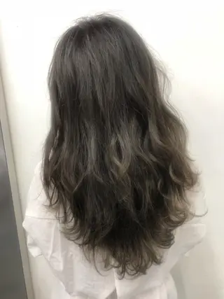 ロング カラー ヘアメディカルサロン銀座premium所属・✨髪質改善✨三橋 正隆のヘアスタイル