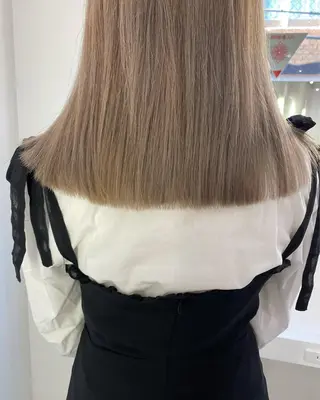 セミロング ୨୧柔らかいカラー nozomi ୨୧のヘアスタイル