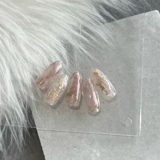 ネイル Ray. ちゅるん系ニュアンスのネイルデザイン