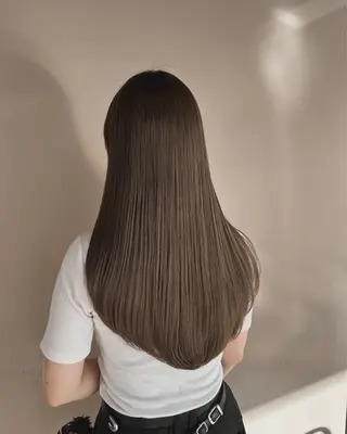 ロング レイヤー/顔周り カット/松岡 祥利のヘアスタイル