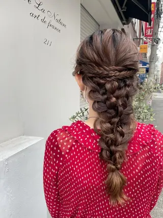 ヘアアレンジ celeste所属・KAI RIKAのヘアスタイル