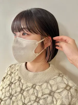 ショート カラー あやめ【顔まわり/レ イヤー/柔らかカラ】のヘアスタイル