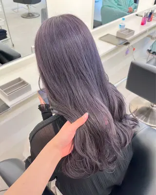 セミロング カラー 透明感カラー 【chisa チサ】のヘアスタイル