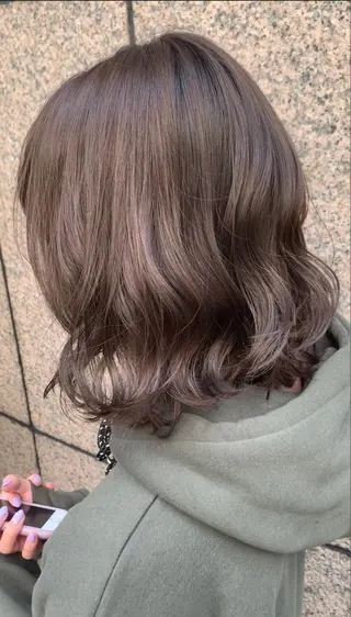 カラー エミュスト心斎橋所属・🎨カラー&髪質改善 松葉優希のヘアスタイル
