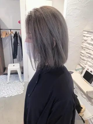 ミディアム カラー XYZ新宿所属・⭐️DAIKI⭐️ ハイトーン/髪質改善のヘアスタイル
