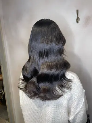 ロング カラー 泉 堅也のヘアスタイル