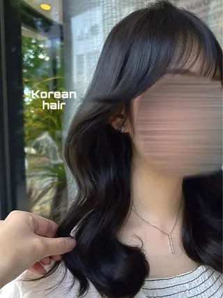 セミロング カラー Pocket仙台 💚モエリのヘアスタイル