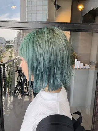 ショート カラー 倉家 聖のヘアスタイル