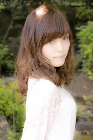 ミディアム セミロング カラー パーマ 佐々木 政徳のヘアスタイル