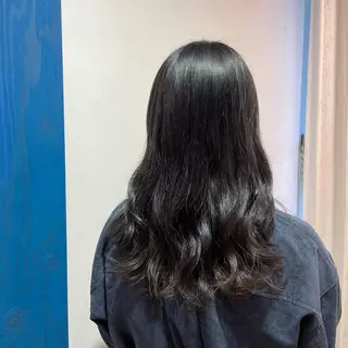 ロング カラー 栗原 瑠世のヘアスタイル