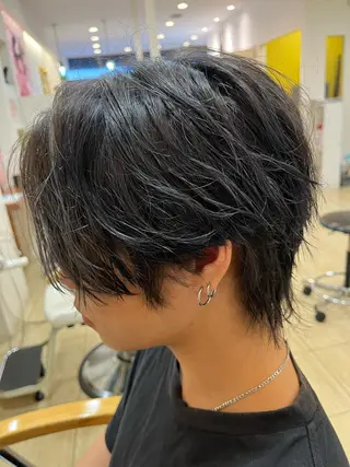 ショート カラー メンズ 美粧ほそや所属・斉藤 凜のヘアスタイル