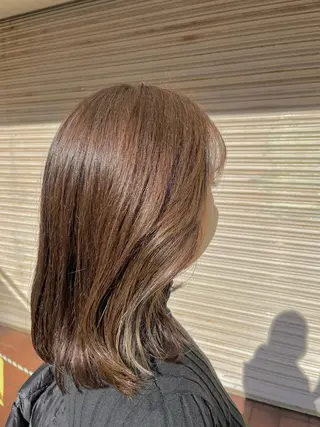 ミディアム カラー ウスイマイコ カット/ケアカラーのヘアスタイル