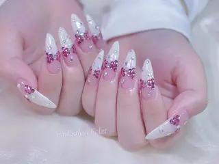 ネイル ネイルサロンエクラ 🫧Shizukaのネイルデザイン