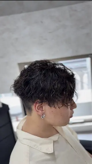 メンズ 遠藤 健登のヘアスタイル