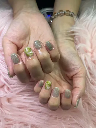 ネイル ネイルサロンキュアイスト所属・キュアイスト アコパラジェル調布のネイルデザイン