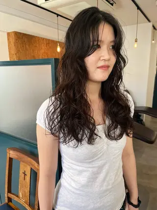 ロング パーマ 暖色/パーマ 🌼クニトウメイのヘアスタイル