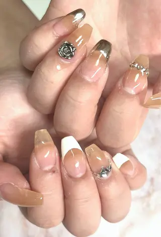 ネイル plaisir所属・plaisir プレジールネイルのネイルデザイン