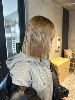 ミディアム ︎🤎W color MIYU‎🤎のヘアスタイル
