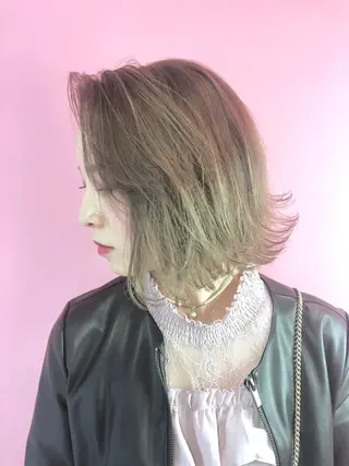 ミディアム カラー _WHITE高槻所属・_WHITE高槻店 yusukeのヘアスタイル