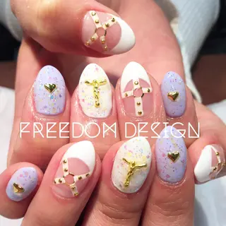 ネイル ＦreeDoＭ   Design所属・W KUMIのネイルデザイン