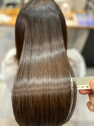 ロング Welila by haku所属・Yuuki ウェリラバイハクのヘアスタイル