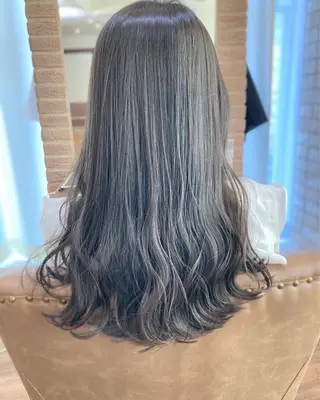 ロング カラー 三木 耀介のヘアスタイル
