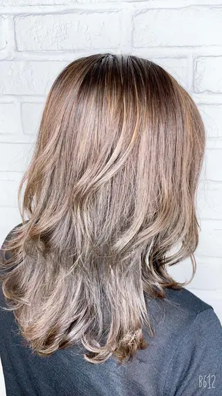 セミロング 髪質改善/ボブ/韓国 レイヤー💫あらいのヘアスタイル