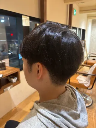 メンズ おもだか　がく /レディースカットのヘアスタイル
