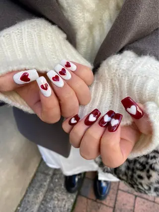 ネイル Shiori・:* 💫のネイルデザイン