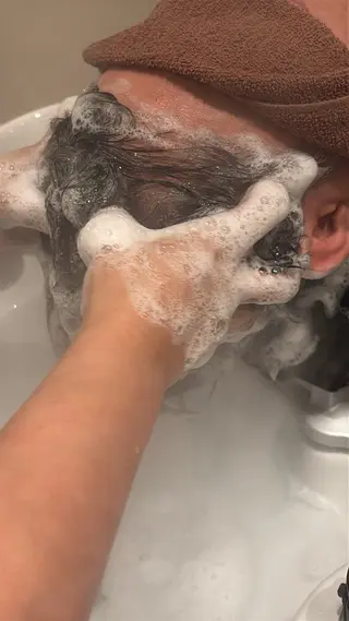 クリームバス&ヘッドスパ Nalu所属・頭皮コリ改善ハリ艶髪 ヘッドスパNaluのエステ・リラクイメージ