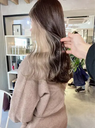 ロング カラー Life salon SAKURAのヘアスタイル