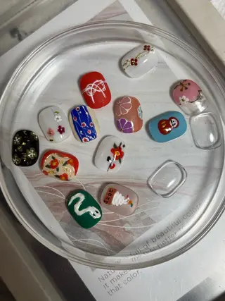 ネイル angelina星が丘店（旧：angelina東山公園駅前店）所属・KAORI🦄 星ヶ丘徒歩1分サロンのネイルデザイン