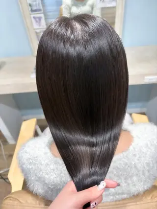 ロング ブラウンカラー tomokaのヘアスタイル