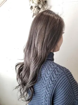 ロング カラー 尾野 恭平のヘアスタイル